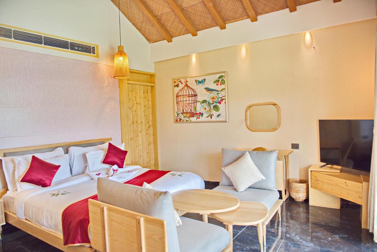 Wild Rose Resort & Spa Pushkar Esterno foto