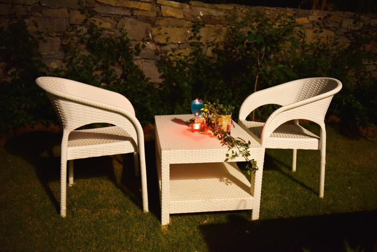 Wild Rose Resort & Spa Pushkar Esterno foto