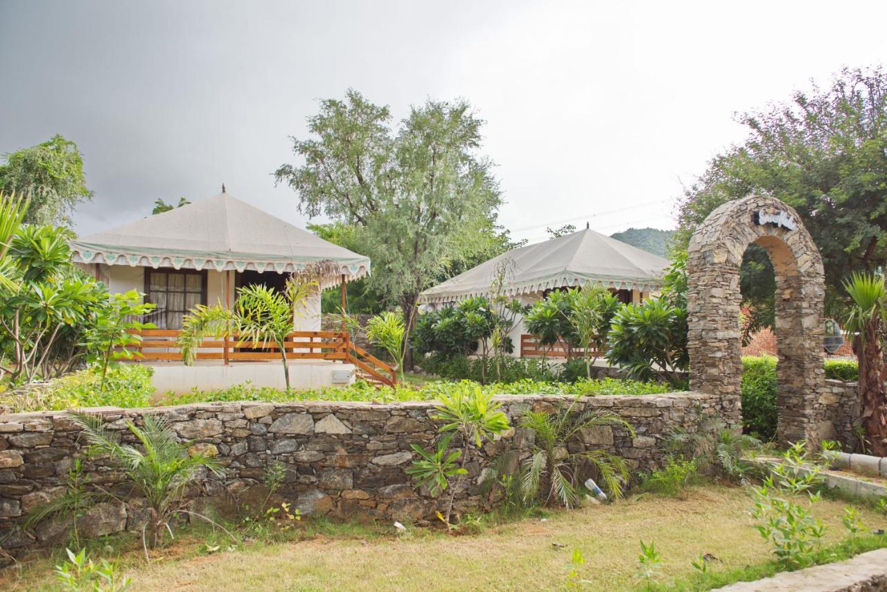 Wild Rose Resort & Spa Pushkar Esterno foto